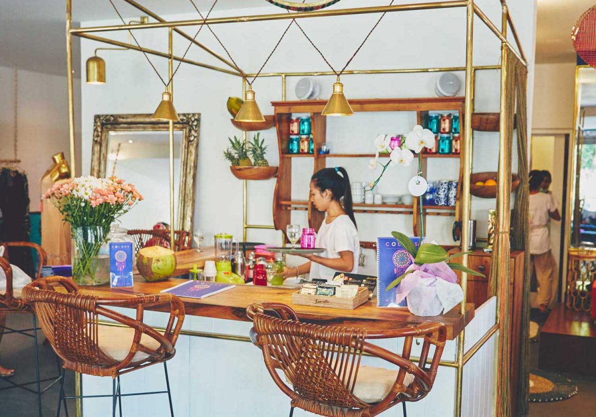 Colors Nail Bar Bali Manicure and pedicure, 100 organic treatments