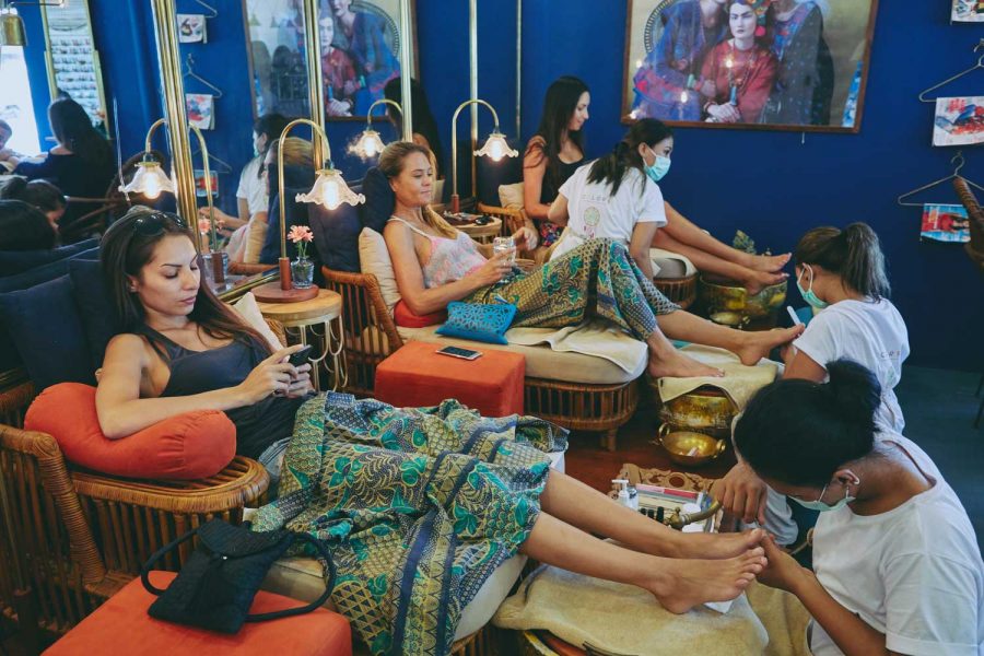 Colors Nail Bar Bali Manicure and pedicure, 100 organic treatments